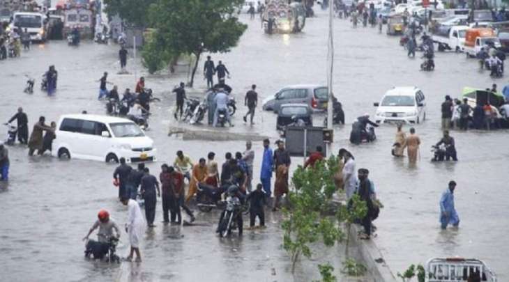 ارتفاع ضحایا الأمطار و الفیضانات الی 304 شخصا فی البلاد