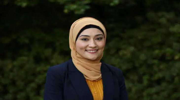 فاطمة بایمان أول مسلمة محجبة من أصول أفغانیۃ تنضم لمجلس الشیوخ الأسترالي