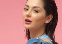 Hania Aamir's latest picture storms into social media