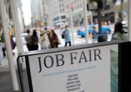 US Jobless Claims Drop After 2-Week Rise, Helping Fed Target for Continuous Rate Hikes