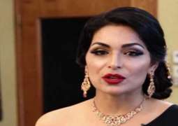 Meera won hearts by New York performance to raise funds for flood victims