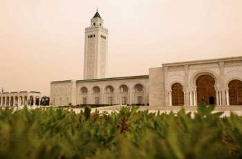 اعفاء امام مسجد بسبب آیة قرآنیة تتضمن لفظ انقلاب فی تونس