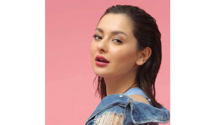Hania Aamir's latest picture storms into social media