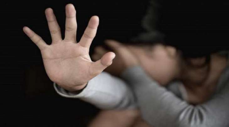 طفلة تونسیة تتعرض للاغتصاب من قبل شخص تعرفت علیہ عبر ” فیسبوک “
