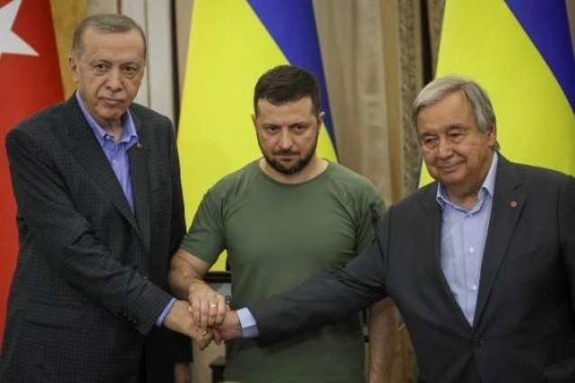 Erdogan Says Discussed With Zelenskyy, Guterres Exchange of Prisoners of War
