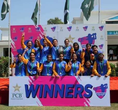 Women’s U19: Eyman blasts 70* as Central Punjab beat Sindh to lift trophy
