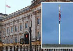 UK Flag Lowered at Buckingham Palace, Windsor Castle - Reports