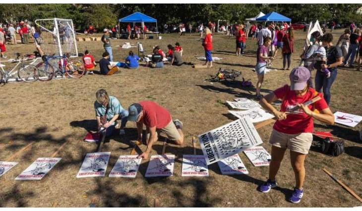 Seattle Teachers Go on Strike on First Day of School - Reports