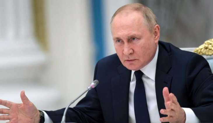 Putin Says West 'Won't Live to See' Collapse of Russia