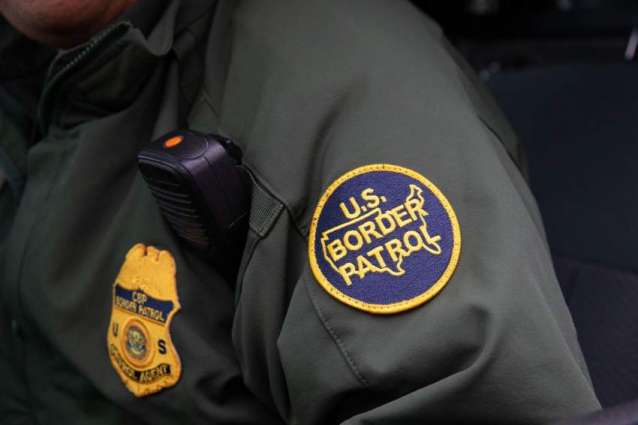 US Border Patrol Saves 4 Cuban Migrants, Searches Others in Florida Amid Hurricane Ian