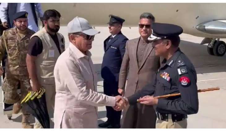 PM Shehbaz arrives in Jacobabad for day-long visit to Balochistan