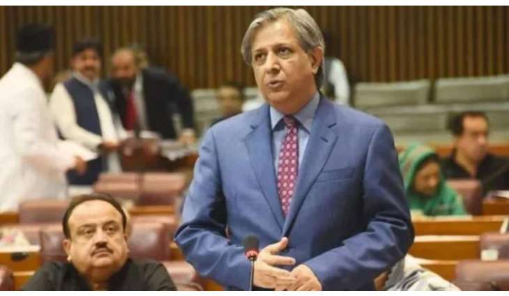 Azam Nazeer Tarar resigns as Federal Law Minister