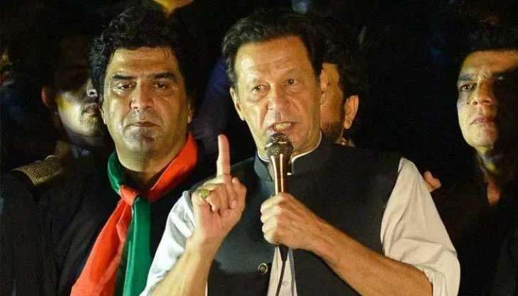 اسقاط دعوي ازدراء المحکمة ضد رئیس حزب حرکة الانصاف عمران خان