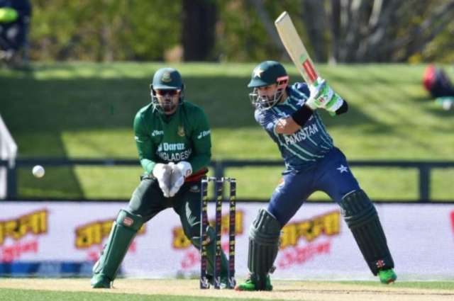 Ever-consistent Rizwan leads Pakistan to yet another win