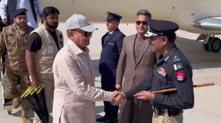 PM Shehbaz arrives in Jacobabad for day-long visit to Balochistan