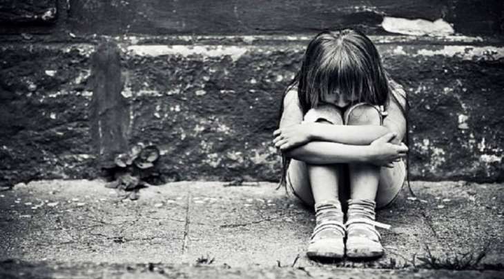 طفلة تبلغ من عمرھا 9 سنوات تتعرض للاغتصاب فی لبنان