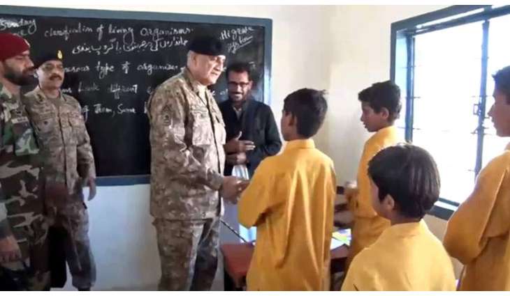 Pak army to continue all-out efforts to expedite rehabilitation process in flood-hit areas: COAS