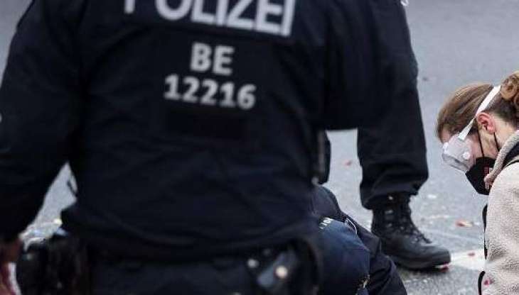Activists Who Glued Themselves to Roads in Munich to Spend One Month in Custody - Reports