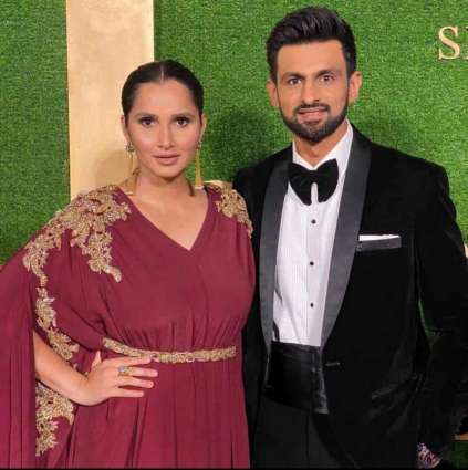 Sania, Shoaib to resolve legal issues before divorce announcement