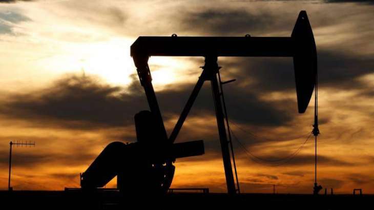 Brent Crude Drops Below $90 Per Barrel First Time Since October 25
