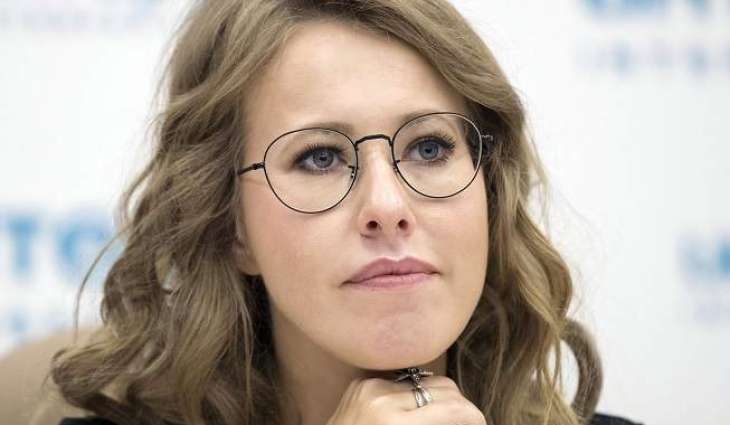 Russian TV Personality Sobchak Apologizes to Rostec CEO in Media Blackmail Case