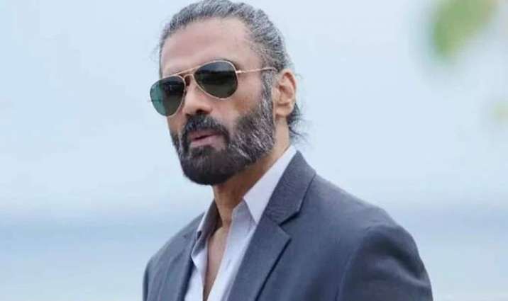 Suniel Shetty regrets over frequent celebrity deaths in gym