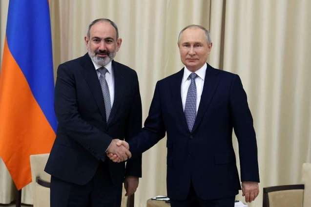 Putin Says Discussed With Pashinyan Unblocking of Transport Routes, Crisis Settlement