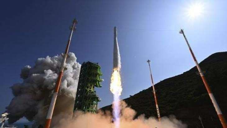 South Korea Successfully Launches Solid-Fuel Carrier Rocket - Reports