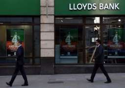 UK's Lloyds, Halifax Banks to Close 40 Branches Across Country Over Demand Drop - Reports