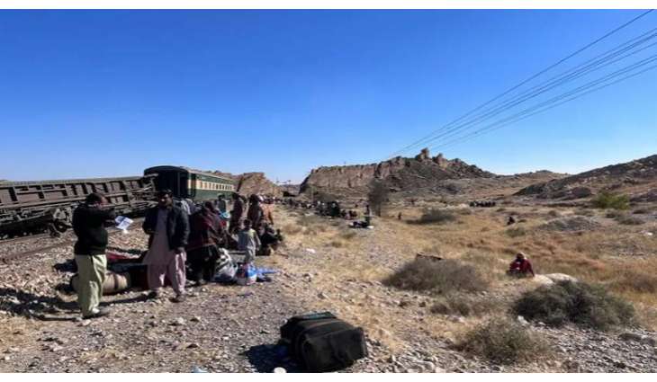 اصابة 8 أشخاص اثر انفجار یخرج قطارا عن مسارہ فی اقلیم بلوشستان