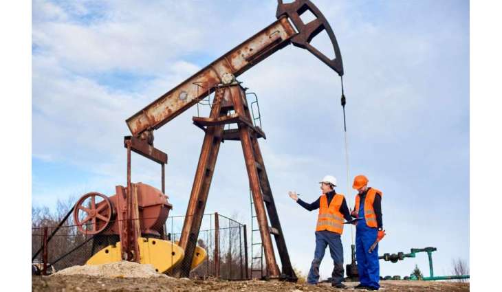 US Crude Oil Stockpiles Hit September 2021 Highs Amid Refinery Outages - EIA
