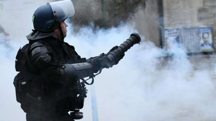 French Police Fires Tear Gas Against Participants of Protest Against Pension Reform