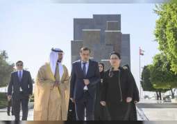 خليفة بن طحنون يستقبل رئيسة مجلس الشيوخ الأوزباكستاني في واحة الكرامة
