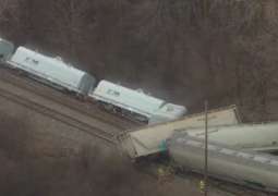 Train Derails Outside Detriot, At Least Six Cars Off Track - Reports
