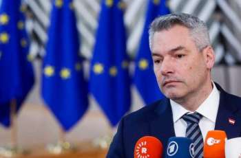 Austrian Chancellor Calls for Building Walls Along EU External Border