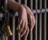 السجن الموٴبد بحق شرطي بریطاني بتھمة اغتصاب عدد فتیات