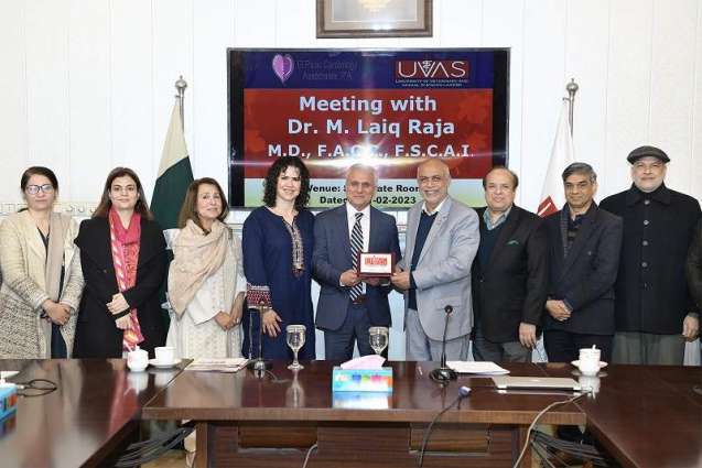 Dr M Laiq Raja paid visits at UVAS