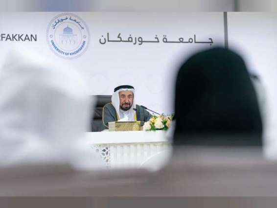 Sharjah Ruler meets administrative staff of University of Khorfakkan