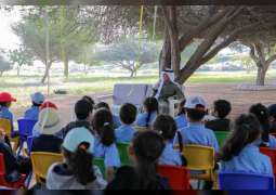 حاكم رأس الخيمة يلتقي أبناءه طلبة الصف الأول من المدرسة الابتدائية الدولية