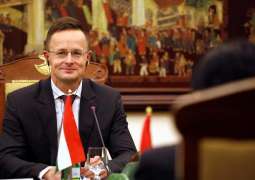 Hungarian Foreign Minister Warns Europe Against Competing With US in Arms Supplies to Kiev