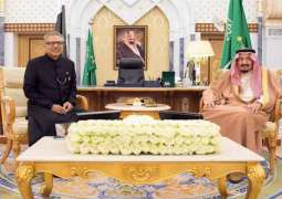 الملک السعودي یھنئي الرئیس علوي بمناسة الیوم الوطني للبلاد