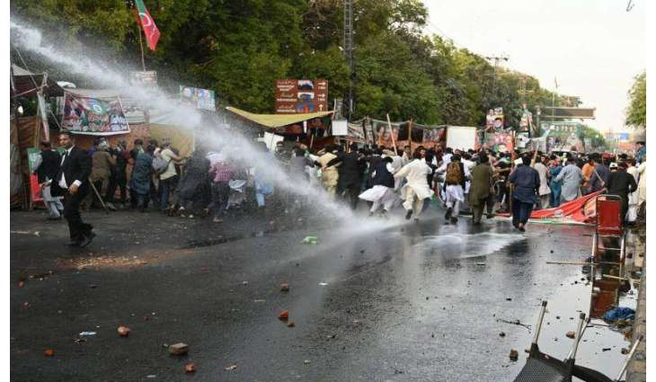 LHC bars police from operation in Zaman Park to arrest Imran Khan