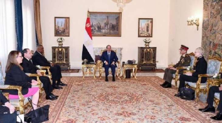 الرئیس المصري یستقبل وزیر الدفاع الأمریکي لوید أوستن