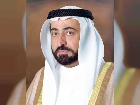 سلطان القاسمي يصدر قراراً بتشكيل مجلس أمناء الهيئة العربية للمسرح