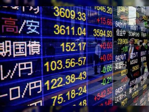 الأسهم اليابانية تتراجع لأدني مستوياتها في 3 أسابيع