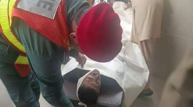 وفاة شخص اثر تدافع علی الدقیق المجاني فی مدینة فیصل آباد