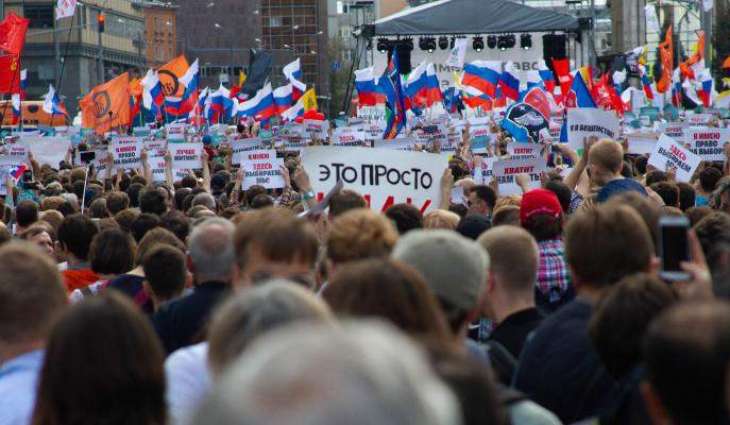 Russians spend their day at work, and what Russians consider to be the most influential public institution