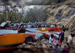 12 dead, 27 injured in bus accident in west India