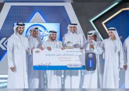 سلطان بن أحمد القاسمي يكرم الفائزين في ختام برنامج نجم المجالس