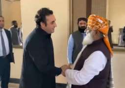 Maulana Fazl rejects Bilawal’s talk offer with PTI: Sources